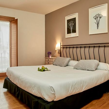 Hotel Casa Azcona Zizur Mayor Eksteriør billede